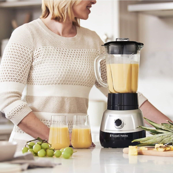 1000W, fruit blender, 1.5 glass jug, 6-tip stainless steel, removable blade, Russell Hobbs Velocity Pro