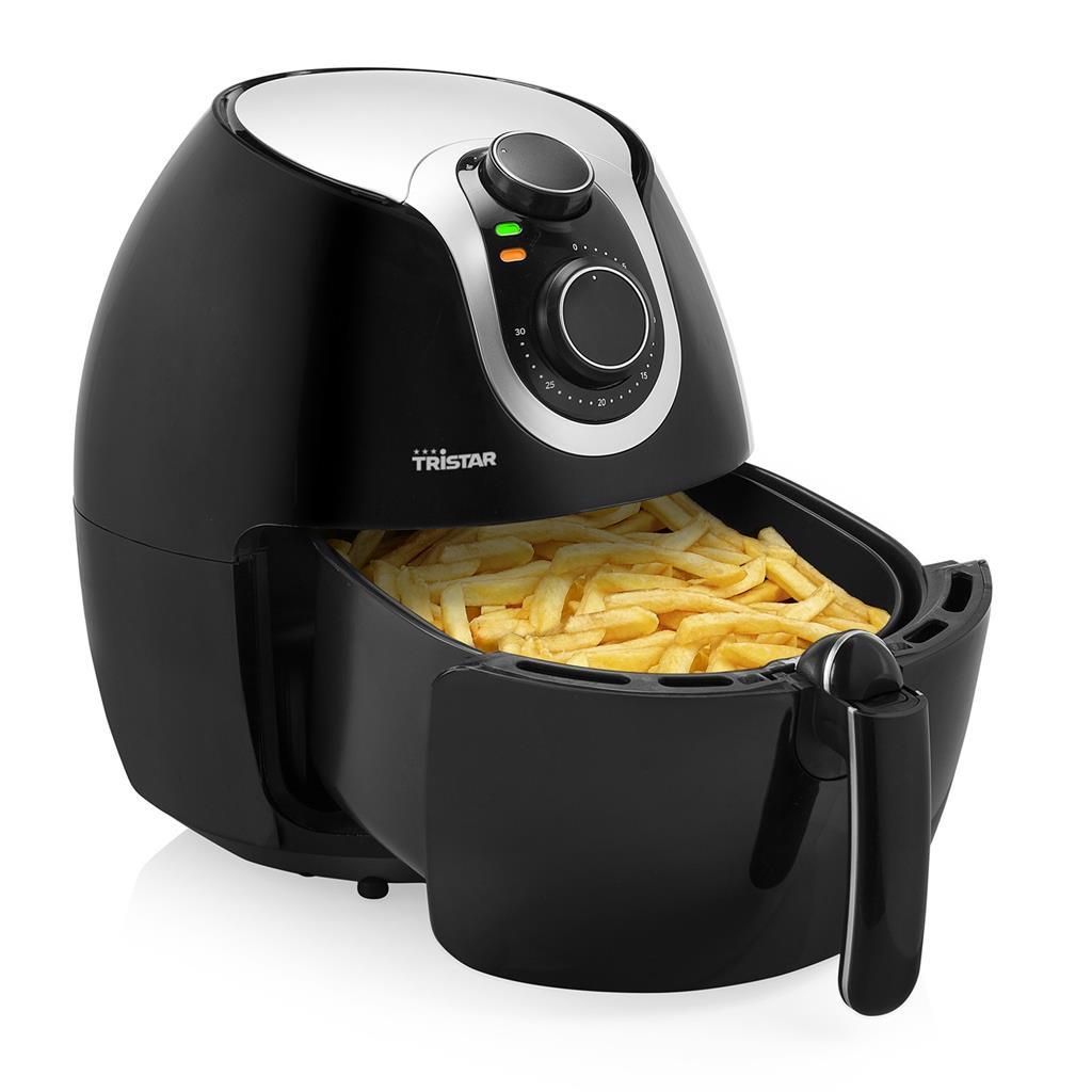 The Tristar FR-6996 XXL crispy fryer has a capacity of 5.2 liters. This allows the hot air fryer to prepare fries for the whole family at once. It is not necessary to add oil, for a healthier result. In addition, the XXL crispy deep fryer is also suitable for cooking, grilling or roasting all kinds of dishes.  Exceptional results The Tristar XXL crispy deep fryer has a large capacity that allows you to prepare 1.2 kilos of fries at one time, which is more than enough for the whole family. Thanks to the high speed air convection, you will get the crispest results without using oil or using very little. This way the fries are less fat and healthier. Not only that: you can also use a crispy fryer for cooking, grilling or roasting. This allows you to easily prepare vegetables, meat and fish, but also cakes or pies in the hot air fryer.  Easy to use Controlling the Tristar crispy fryer is very simple thanks to the analog control panel. With two knobs for time and temperature you can always find the ideal settings for your dish. The temperature can be set between 80 and 200 ⁰C and the alarm timer can be set up to 30 minutes. The deep fryer reaches cooking temperature quickly thanks to the 1800 Watt power. Easy to clean The Tristar XXL Crispy Deep Fryer is equipped with a non-stick coating to make it even easier to use and further reduce the maintenance required. In addition, the non-stick coating of the inner pot and the removable basket make the hot air fryer really easy to clean.  Safe to useThe XXL crispy fryer FR-6996 is safe to use. The hot air fryer is equipped with an overheating protection that will keep you free from worries. You can always touch the basket in complete safety, thanks to the cold touch handle. Finally, the crispy fryer always remains stable on the kitchen counter thanks to the non-slip feet.